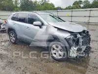 2021 Toyota RAV4 фото
