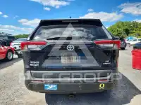 2021 Toyota RAV4 фото