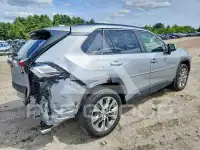 2021 Toyota RAV4 фото