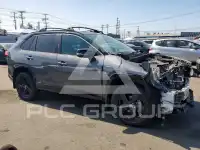 2021 Toyota RAV4 фото
