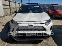 2021 Toyota RAV4 фото