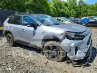 2021 Toyota RAV4 фото
