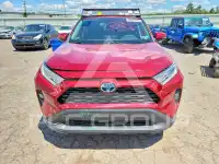 2021 Toyota RAV4 фото