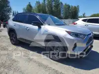 2021 Toyota RAV4 фото