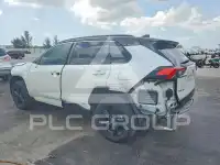 2021 Toyota RAV4 фото
