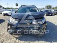 2021 Toyota RAV4 фото