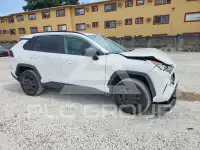 2021 Toyota RAV4 фото