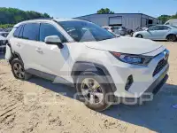 2021 Toyota RAV4 фото