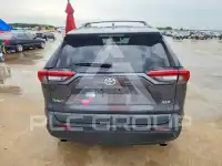 2021 Toyota RAV4 фото