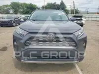 2021 Toyota RAV4 фото