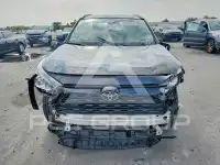 2021 Toyota RAV4 фото