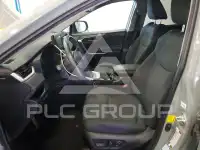 2021 Toyota RAV4 photo