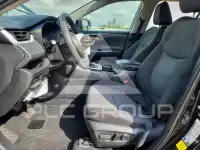 2021 Toyota RAV4 фото