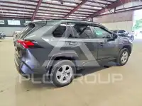 2021 Toyota RAV4 фото