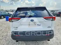 2021 Toyota RAV4 фото