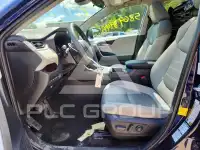 2021 Toyota RAV4 фото