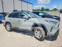 2021 Toyota RAV4 photo