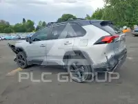 2021 Toyota RAV4 фото