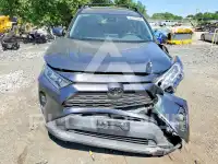 2021 Toyota RAV4 фото