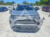 2021 Toyota RAV4 photo