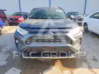 2021 Toyota RAV4 фото