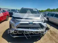 2021 Toyota RAV4 photo