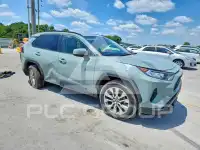 2021 Toyota RAV4 фото