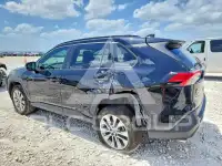 2021 Toyota RAV4 photo