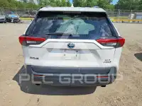 2021 Toyota RAV4 photo
