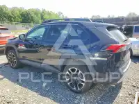 2021 Toyota RAV4 фото