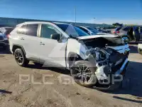 2021 Toyota RAV4 фото