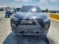 2021 Toyota RAV4 фото