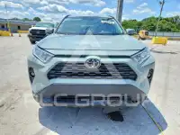 2021 Toyota RAV4 фото
