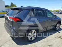 2021 Toyota RAV4 фото