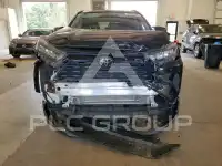 2021 Toyota RAV4 фото