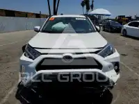 2021 Toyota RAV4 фото