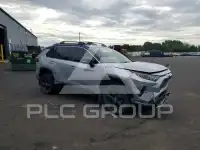 2021 Toyota RAV4 фото