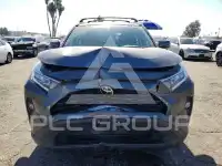 2021 Toyota RAV4 фото