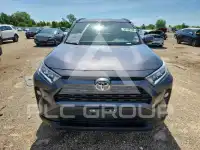 2021 Toyota RAV4 фото