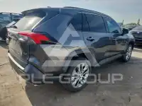 2021 Toyota RAV4 фото