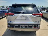 2021 Toyota RAV4 фото