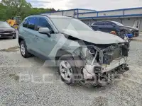 2021 Toyota RAV4 фото