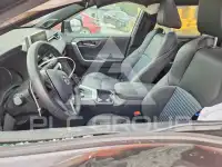 2021 Toyota RAV4 фото