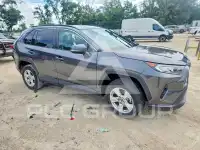 2021 Toyota RAV4 photo