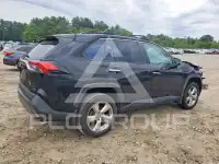 2021 Toyota RAV4 фото