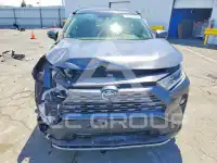 2021 Toyota RAV4 фото