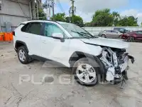2021 Toyota RAV4 фото