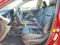 2021 Toyota RAV4 фото