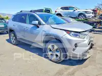 2021 Toyota RAV4 фото