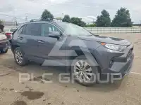 2021 Toyota RAV4 фото